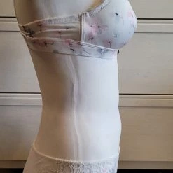 Beste Pirce π Cotonella Infiore Lingerie Set In WIT Met Kant SLIP Maat 75B/A, M π― 12 Beste Pirce π Cotonella Infiore Lingerie Set In WIT Met Kant SLIP Maat 75B/A, M π― -lingerie-dames-badmode Winkel 472x840 4