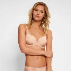 Goedkoop 🥰 LingaDore Daily Uni-Fit T-shirt BH Rood 65 A 🔔 -lingerie-dames-badmode Winkel 550x545 5