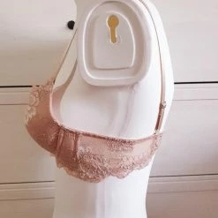 Hete verkoop 😀 Lormar Italiaanse Push-up Beha Van Kant, TAN, Maat 70B 🎉 -lingerie-dames-badmode Winkel 550x647 2