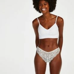 Top 10 🔥 Hunkemöller Dames Lingerie Brazilian Chelsea - Wit - Maat S ❤️ -lingerie-dames-badmode Winkel 550x660 171