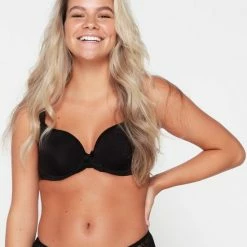 Hete verkoop ✨ LingaDore 1400-1 DAILY Uni Fit T 👕 Shirt BH 🧨 -lingerie-dames-badmode Winkel 550x678 1