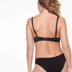 Coupon 🥰 LingaDore - Daily T-Shirt Gel BH Zwart - Maat 65A - Zwart - Push Up Bh - Maximizer Bh - Dames 🎉 49 Coupon 🥰 LingaDore - Daily T-Shirt Gel BH Zwart - Maat 65A - Zwart - Push Up Bh - Maximizer Bh - Dames 🎉 -lingerie-dames-badmode Winkel 550x699 2