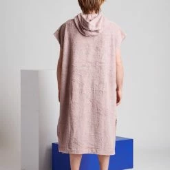 Promo โญ Merkloos Ponchy - Surf Poncho - Handdoek Poncho - Rosa Velho - Maat Groot - Uniseks - Katoen ๐ 14 Promo โญ Merkloos Ponchy - Surf Poncho - Handdoek Poncho - Rosa Velho - Maat Groot - Uniseks - Katoen ๐ -lingerie-dames-badmode Winkel 550x825 46