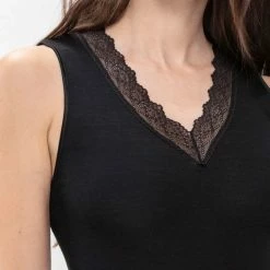 Kopen 🔥 Mey Dames Wol-zijde Hemd - Kant - Exquisite - 44 - Zwart 🎁 -lingerie-dames-badmode Winkel 550x825 99
